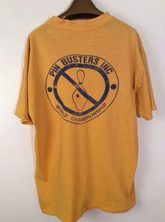 Vintage Graphic On Back T shirt Yellow Pin Busters Men's