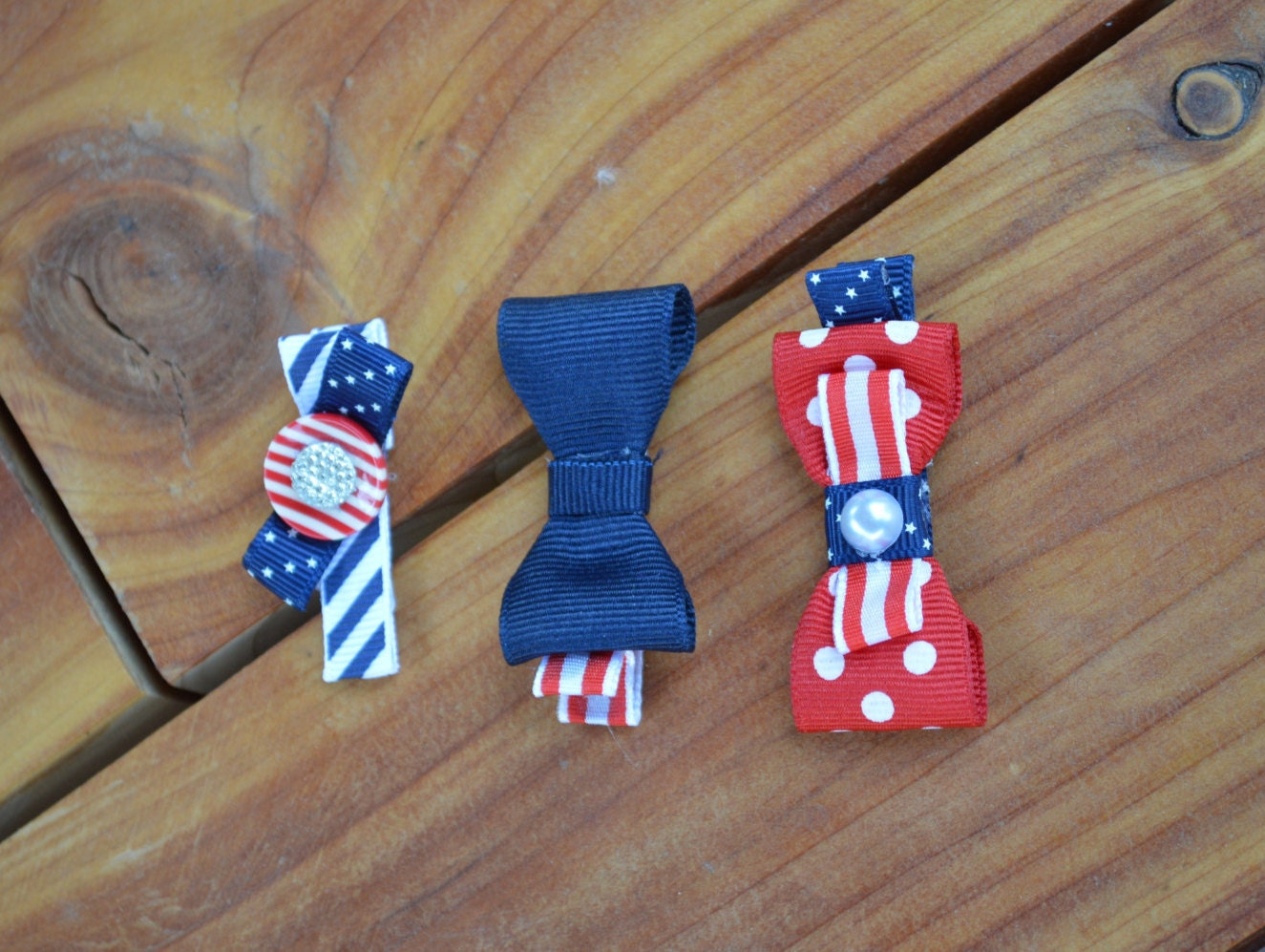 Little Girls Hair Clips 3 pack by 31CreationsCo on Etsy