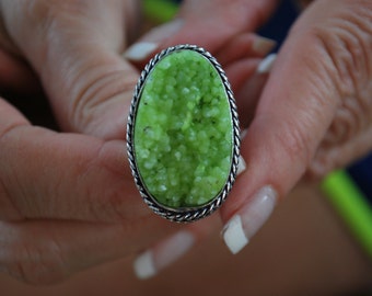 Druzy Ring-size 6.75!