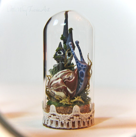 Mini Bell Jar Castle Snail Terrarium