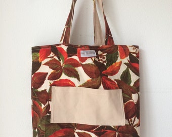 Handmade totebag, reversible, made of a vintage Boussac curtain fabric and beige canvas curtain