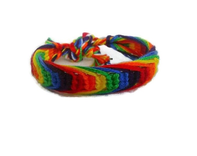 Friendship Bracelet, Macrame, Woven Bracelet, Wristband, Knotted Bracelet - Rainbow Bracelet