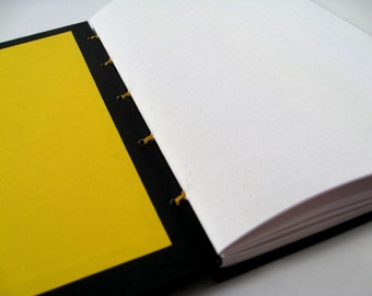 7x8.5 Grid Paper Journal, 3/16" Spaced Graph Paper Journal: Handmade Coptic-Bound Book, Sketchbook, Notebook, Lab Book. Size Alto.