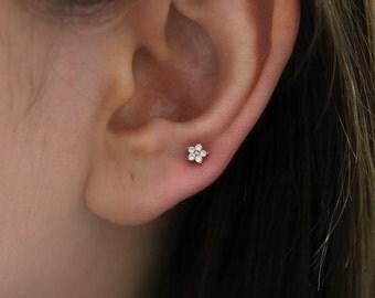 Tiny flower tragus earring, cartilage earring, helix piercing, tragus piercing, 16g helix earring, tiny piercing, 18g cartilage piercing