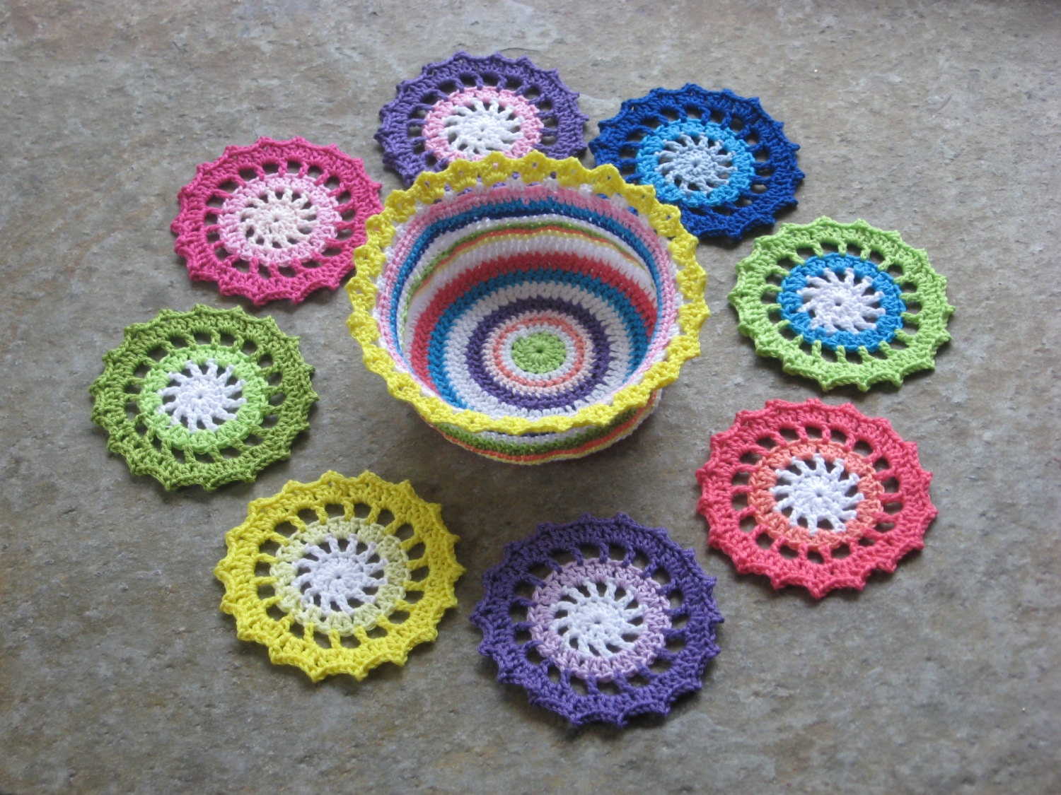 Crochet Coaster Holder with 8 Coasters