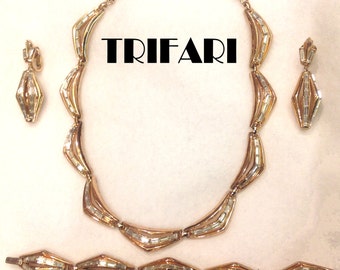 Trifari Modern Channel Set Baguette Rhinestone Gold Tone Necklace Set