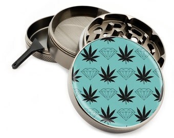 Diamond & Weed 4 Piece Zinc Titanium Premium Grinder 2.5" Wide Diamonds Herb Herbal Spice - Your choice of Green or Gray Color Pattern!!!