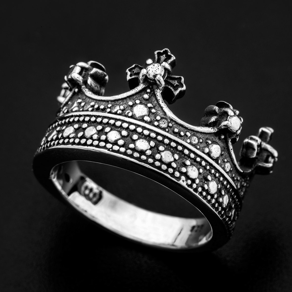 Sterling silver royal crown ringSterling silver queen