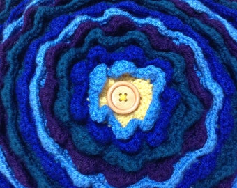 Crochet Blooming Flower Cushion