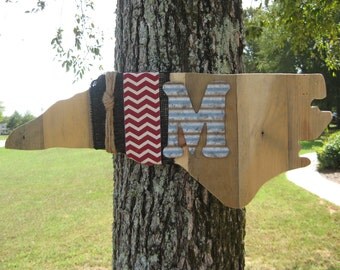 North Carolina wall art, monogram wall decor, North Carolina Wooden state cutout, front porch décor, Pallet wall art, country home décor