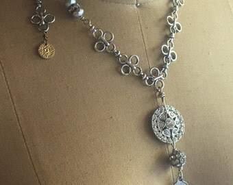 Blossoming button:a vintage assemblage necklace, vintage style, vintage rhinestone necklace