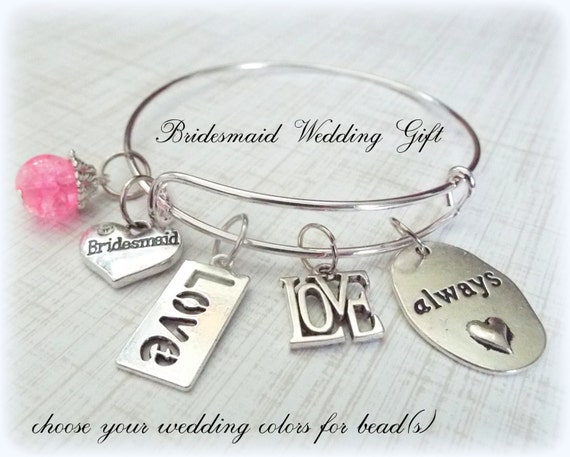 Bridesmaid Charm Bracelet, Gift for Bridesmaid, Bride Gift for Bridesmaid, Wedding Jewelry, Wedding Gift for Bridesmaid, Best Friend Gift