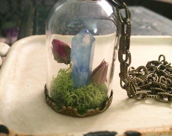 SALE! Crystal terrarium necklace // aqua aura quartz necklace // rose bud necklace // rose terrarium necklace