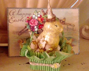 Vintage Look Easter Chick