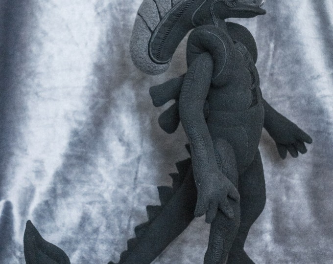 Alien Xenomorph Custom Plush Posable Toy