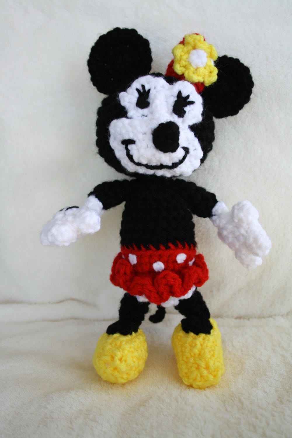 Minnie Mouse Amigurumi Crochet by Brazikat on Etsy