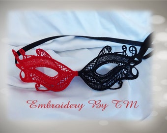 Lace mask red and black-FSL-option to 4x4 hoop and 5x7 hoop