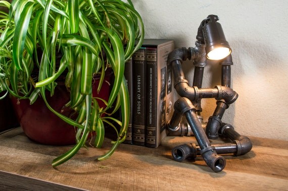 Sitting Robot Lamp