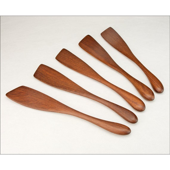 The Flat Spat - Left or Right Hand - Minimal Design Stir Fry and Casserole Pot Stirrer Utensil - Handmade by Someone Who Cooks featured image