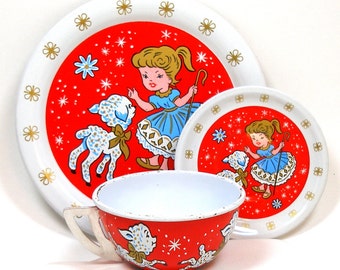 1940's tin toy tea set, Mary had a Little Lamb graphics by Ohio Art Co.