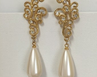 Vintage Faux Pearl And Rhinestone Earrings,Never Worn