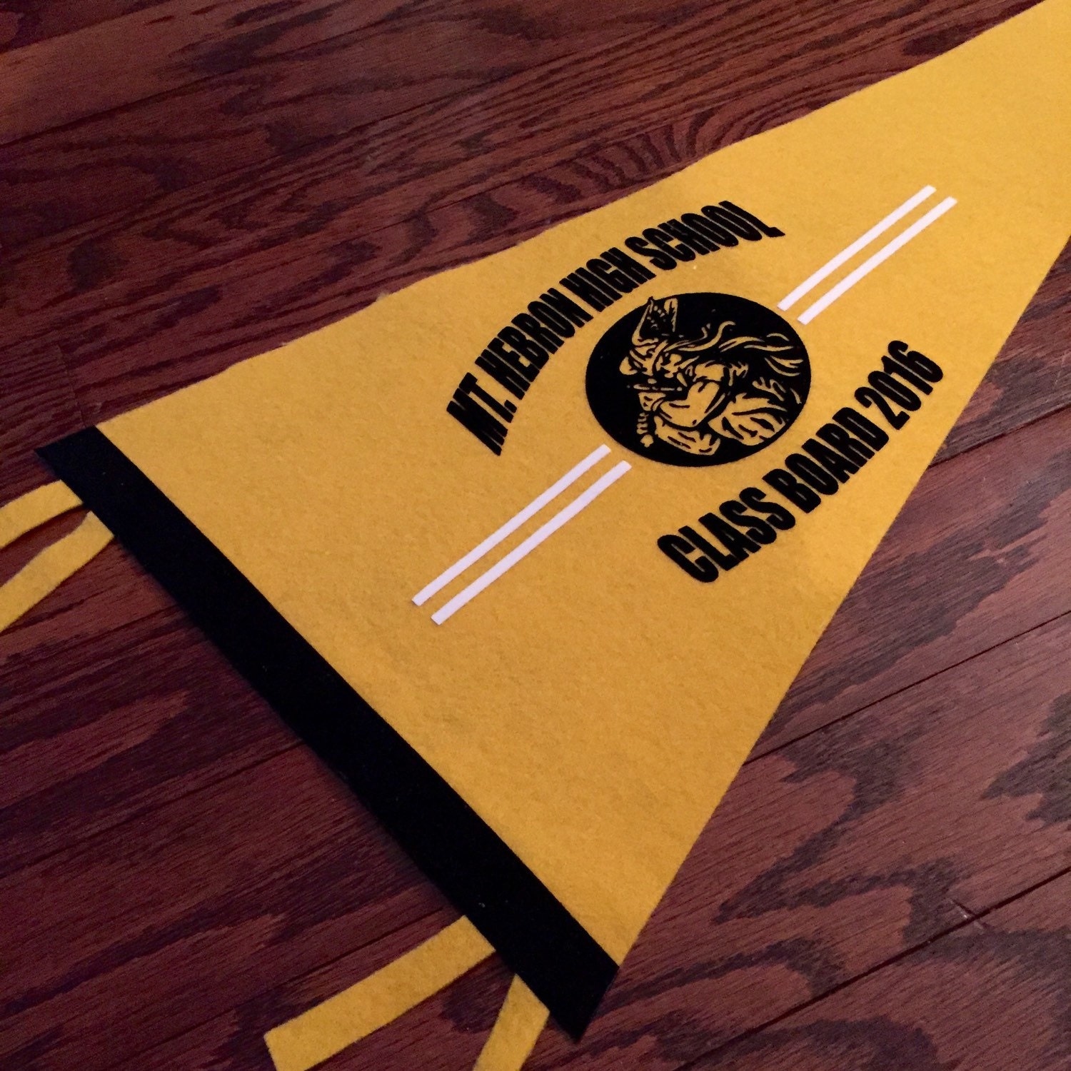 Custom pennant