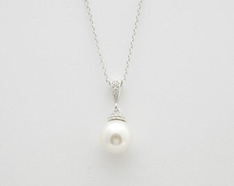 Bridal Single Pearl Necklace Ivory Swarovski Pearl Pendant Wedding Necklace Wedding Jewelry Pearl Bridesmaid Necklace, Ava
