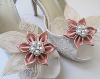 Rose Gold Wedding Shoe Clips, Blush Bridal Shoe Clips, Champagne / Ivory Feather Peacock Shoe Clips, Vintage- Rustic- Country Bride