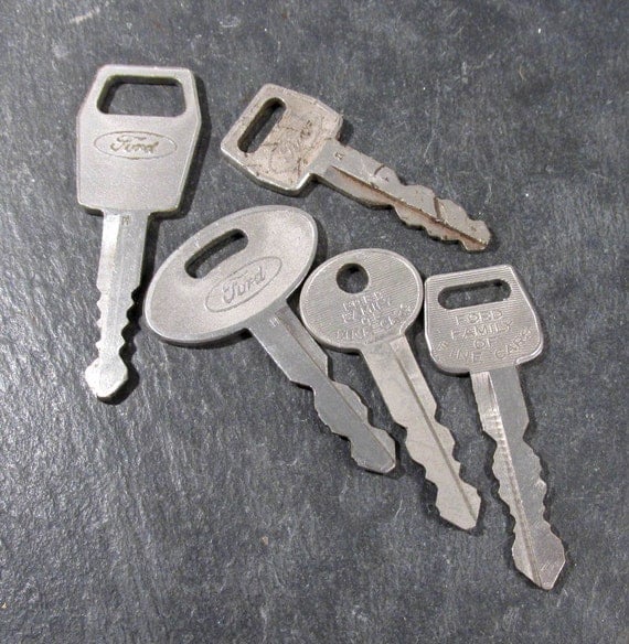 Ford Car Keys VINTAGE Keys FORD Car Keys Five (5) Vintage Ford Auto