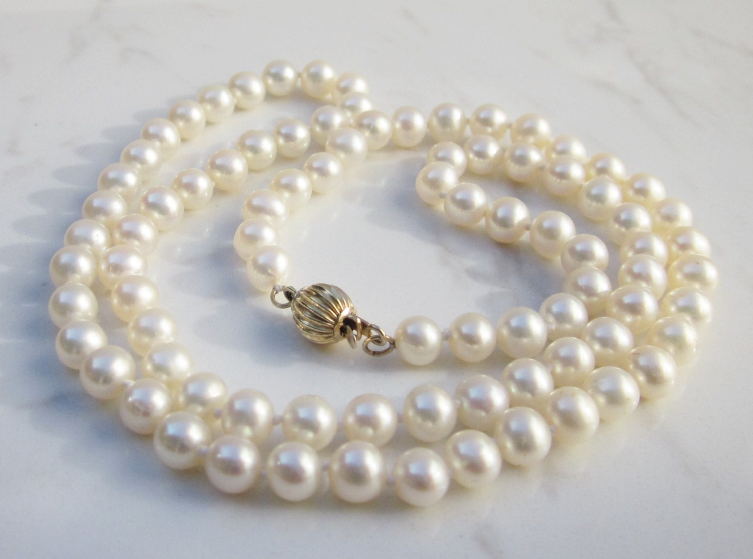 Estate Honora 18 Inch Cultured Pearl Necklace with a 14k Solid