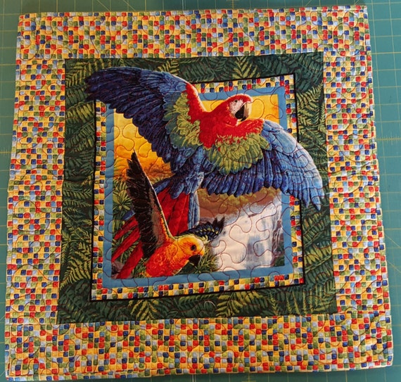 hand-made-quilt-tropical-parrot-in-flight-bird-pattern-wall