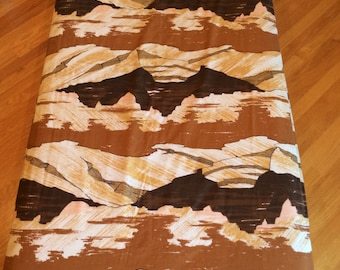 Vintage Retro bed sheet// Vera Neumann sheet// retro fitted twin bed sheet