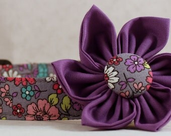 Dog Collar with Flower - Traditional Flowers - All Sizes