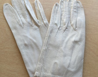 Beige Leather Gloves Womens size 7 1/2