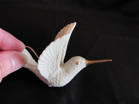 lenox hummingbird ornament lenox sculpture 24 karat gold lenox hummingbird ornament lenox sculpture 24 karat gold