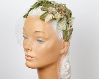 1950s Hat // Leaf Velvet Millinery Headband with Green Veil