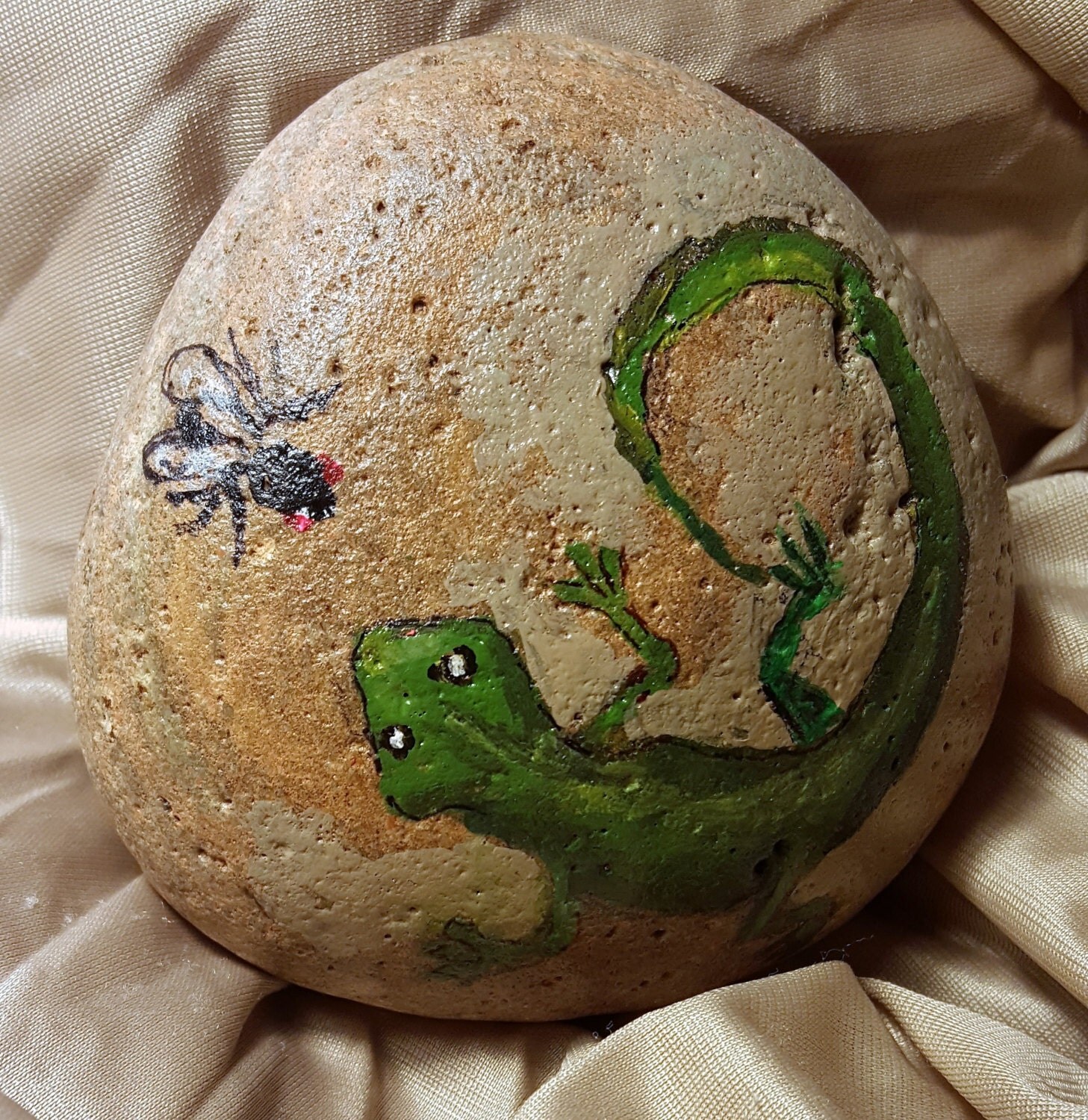 Painted rock Lizard and bug large rock paperweight garden