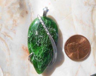 Chrome Diopside Crystal Drusy Silver Wrapped Pendant