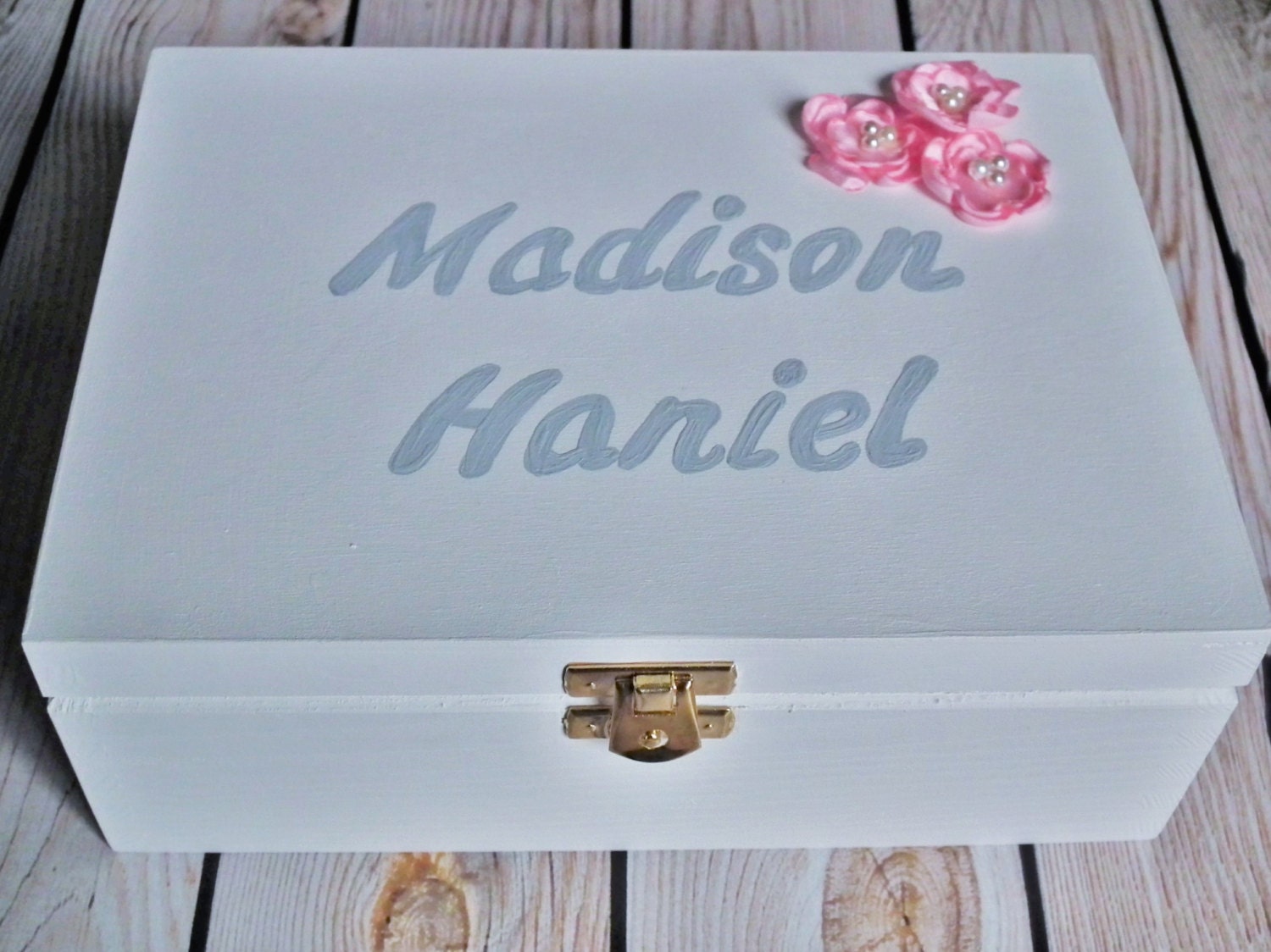 Miscarriage / pregnancy loss keepsake box for pregnancy test