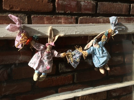 Easter Bunny Garland (Pink & Blue)