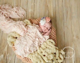 Ruffle Blanket, Pink ruffle blanket, Photography background, photography blanket, newborn blanket,