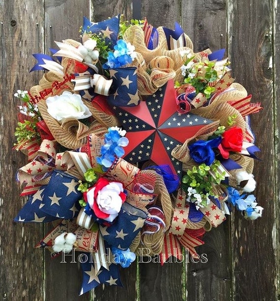 Patriotic Wreath Independence Day Wreath by HolidayBaublesWreath