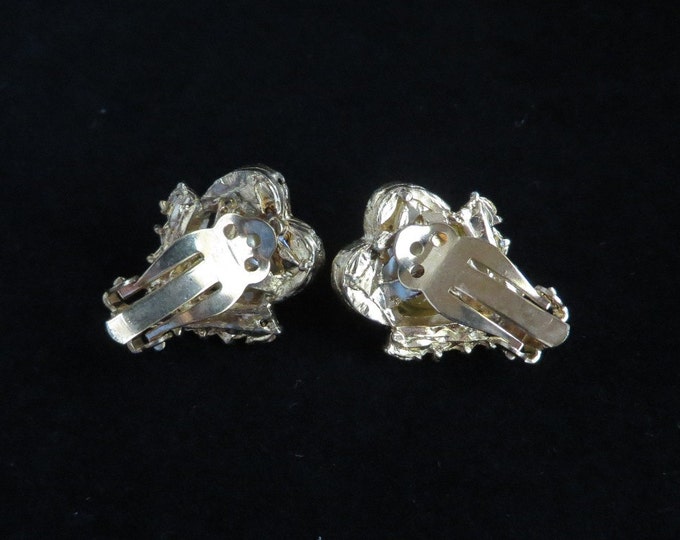 Rhinestone Heart Earrings, Faux Pearl Earrings, Vintage Goldtone Clip on Earrings, Heart and Arrow Earrings