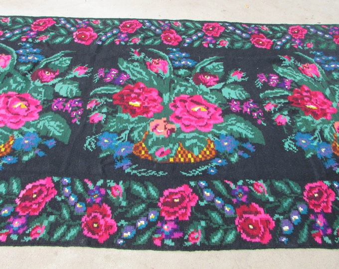 Bessarabian Kilim. Vintage Moldovan Kilim,Floor Rugs. Hand woven antique. Handmade. Floral Rugs Carpets, Eco-Friendly. Mosh