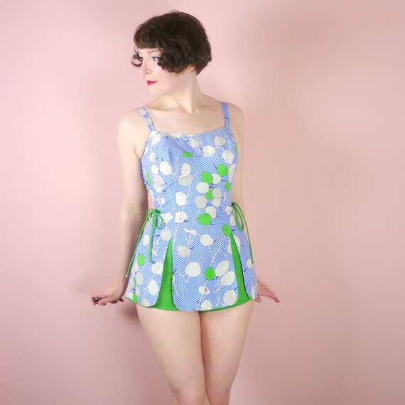 60s / 70s romper / playsuit in bright pea green and blue