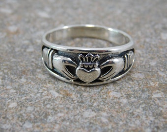 Mens Claddagh Free Engraving Mens Heavy Sterling Silver Claddagh Ring / Promise Ring / Engagement Ring / Friendship Ring