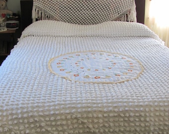 Vintage Upcycled Chenille White Popcorn Full / Twin Bedspread