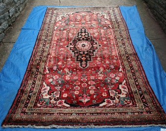 10' 4" x 5' 4" Hamadan Area Tribal Rug D40