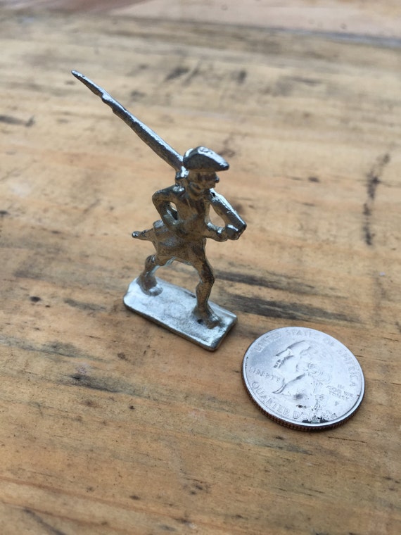 18th Century Pewter Toy Soldier Soldier Marching