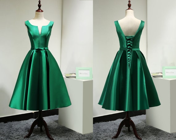 Modest Satin Emerald  Green Bridesmaid Dress  Short 